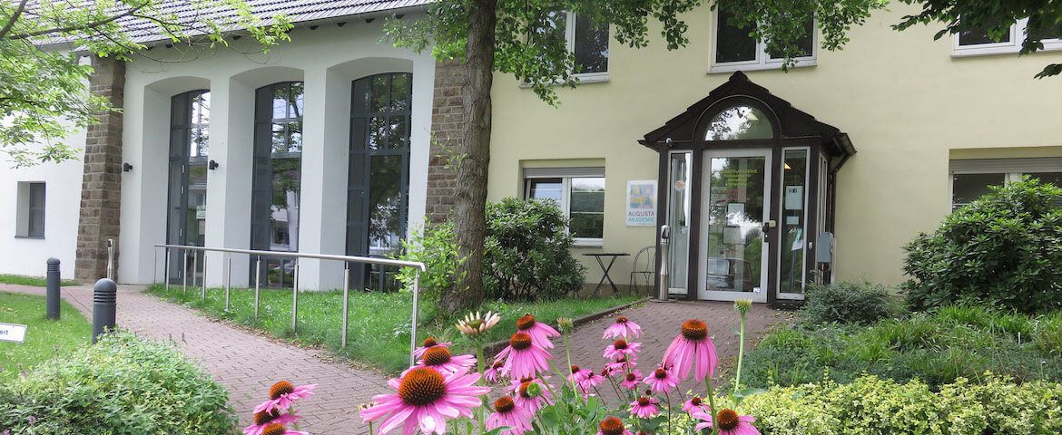 Augusta Akademie Verwaltung